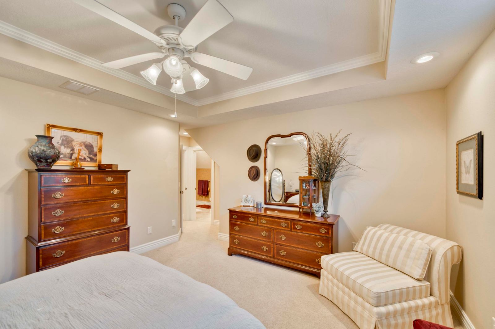 Ridgewood70 at 2907 S Ridgewood Lane, Springfield, MO 65809