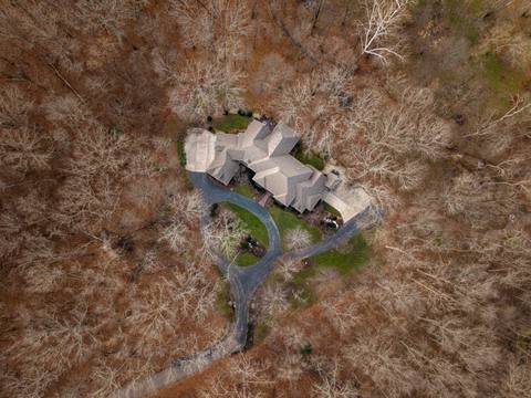 Ridgewood101 at 2907 S Ridgewood Lane, Springfield, MO 65809