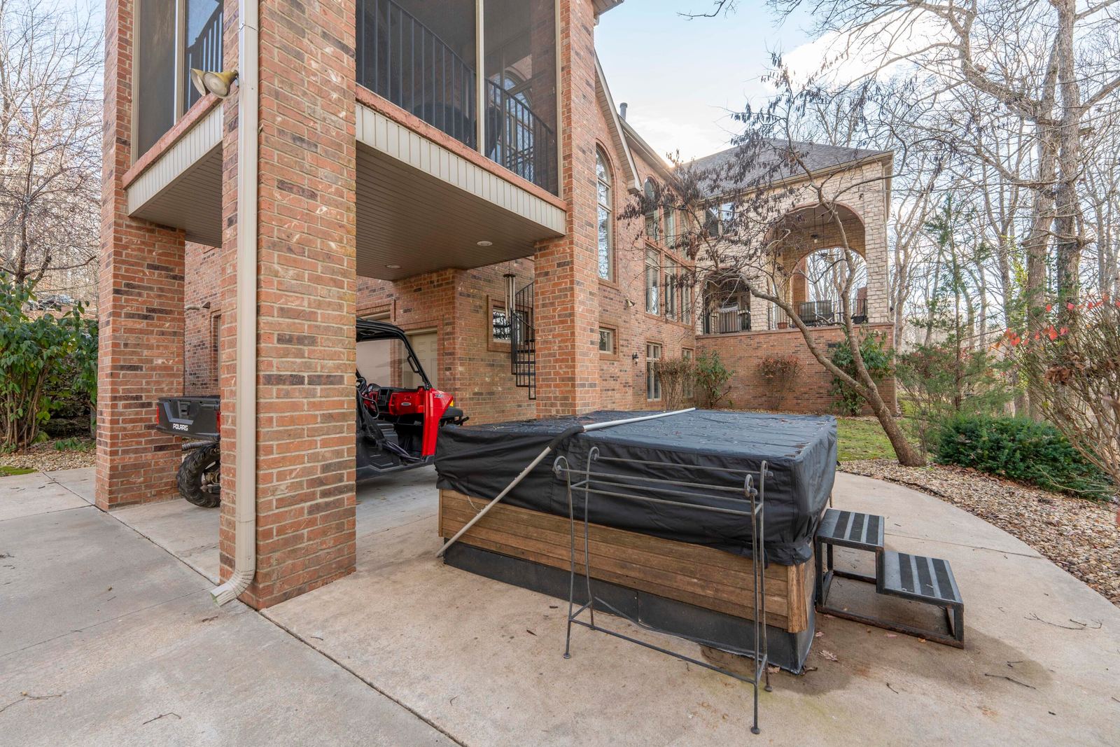 Ridgewood124 at 2907 S Ridgewood Lane, Springfield, MO 65809