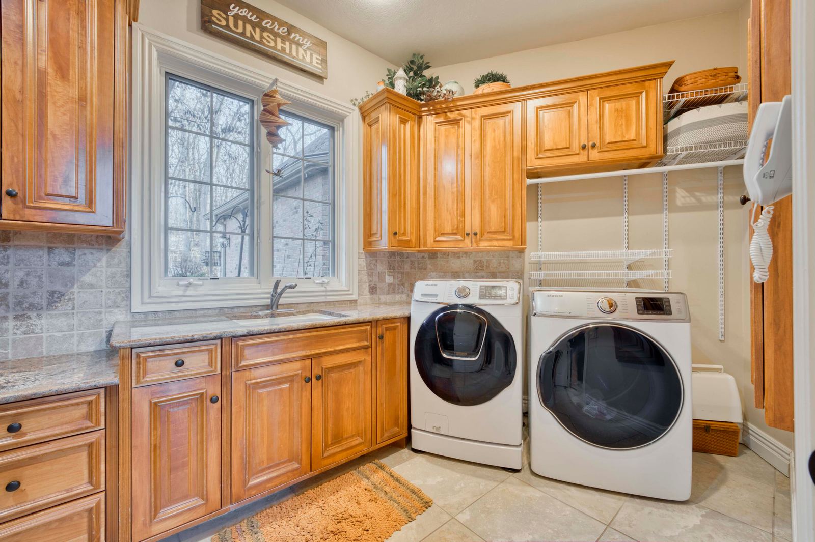 Ridgewood40 at 2907 S Ridgewood Lane, Springfield, MO 65809
