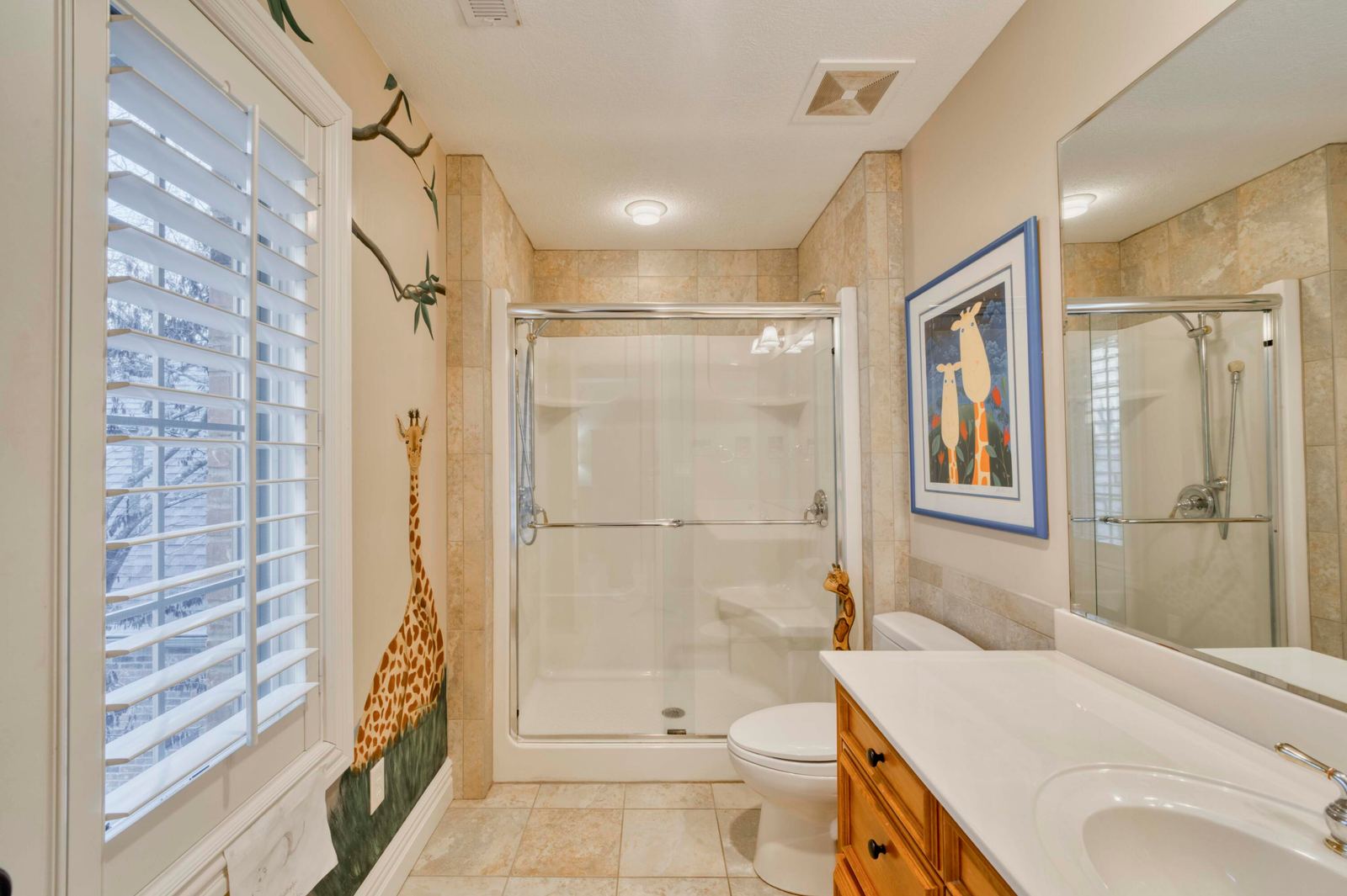 Ridgewood76 at 2907 S Ridgewood Lane, Springfield, MO 65809