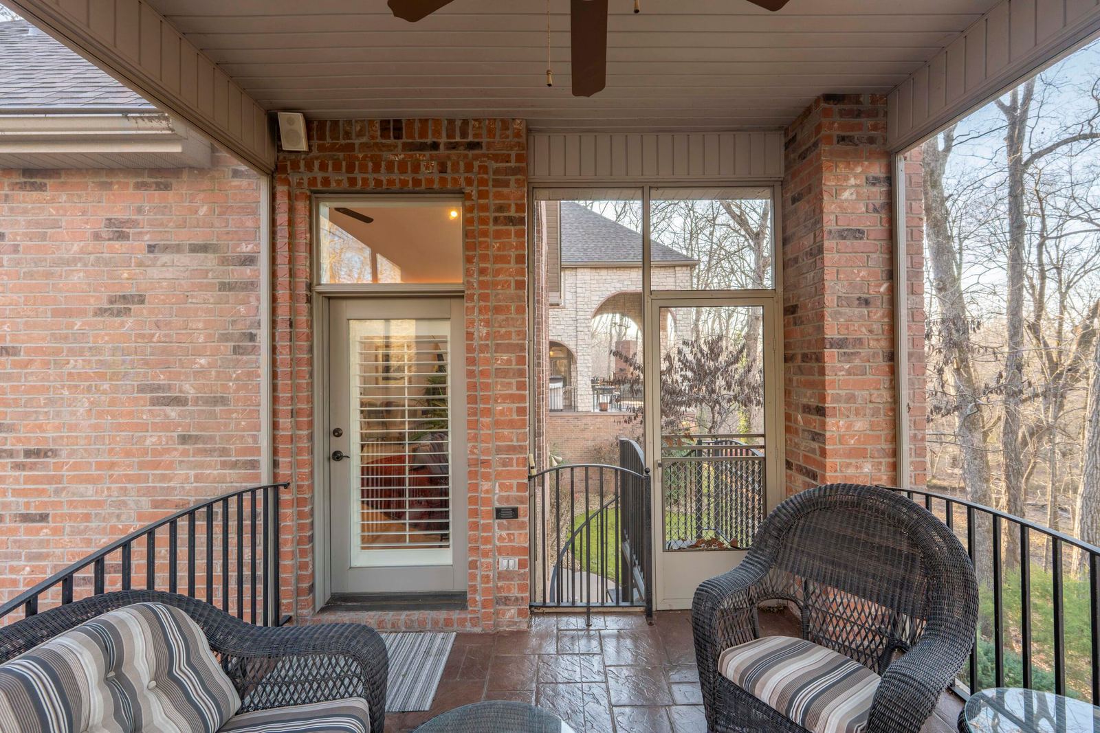 Ridgewood52 at 2907 S Ridgewood Lane, Springfield, MO 65809