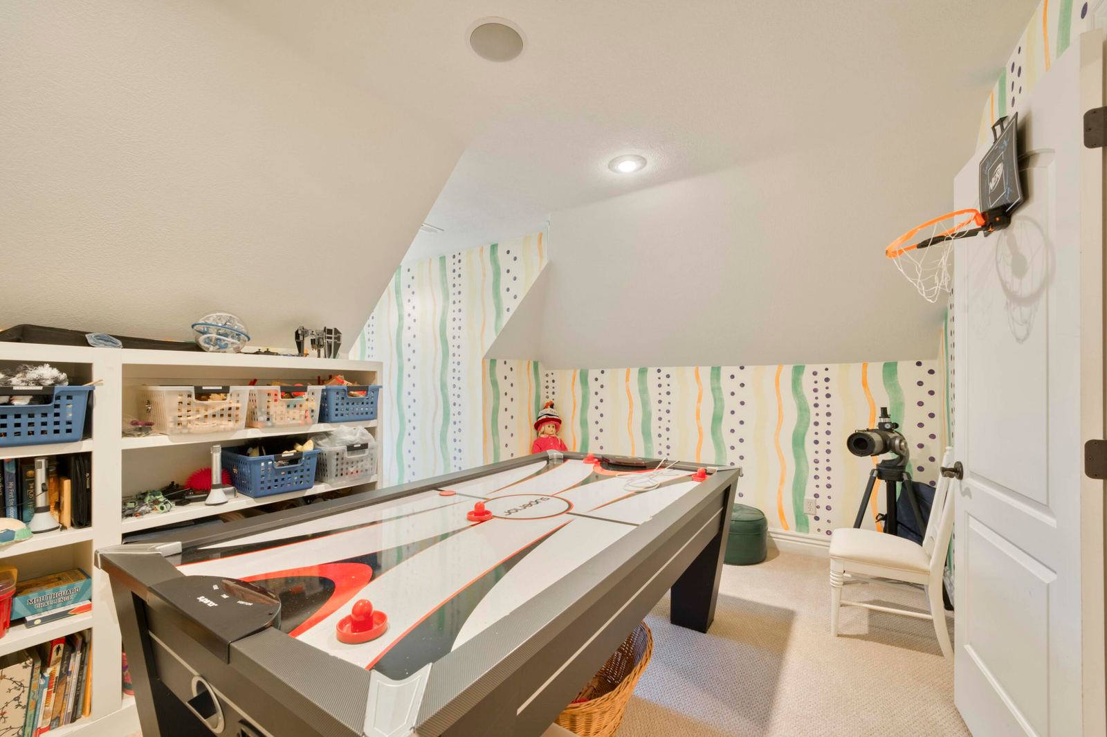 Ridgewood86 at 2907 S Ridgewood Lane, Springfield, MO 65809