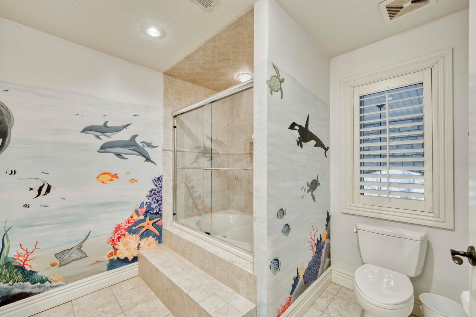 Ridgewood81 at 2907 S Ridgewood Lane, Springfield, MO 65809