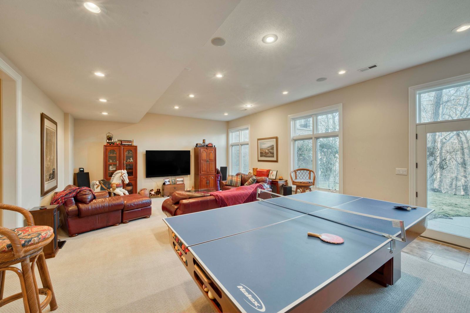 Ridgewood90 at 2907 S Ridgewood Lane, Springfield, MO 65809