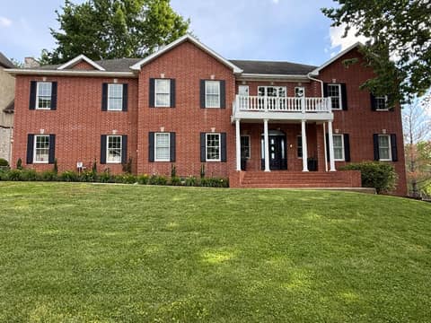 Front of 1658 W Caleb Court, Springfield, MO 65810