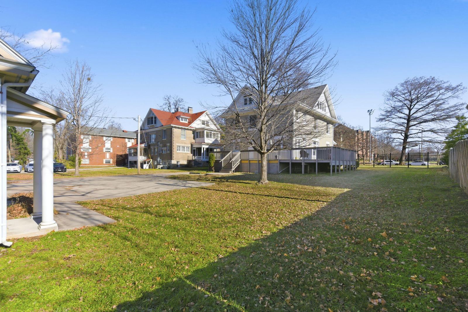 37-web-or-mls-_DSC9188 at 1215 N Benton Avenue, Springfield, MO 65802