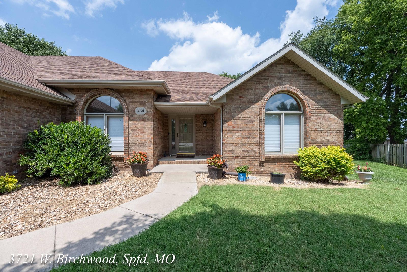 3721 W. Birchwood, Spfd, MO-5 at 3721 W Birchwood Court, Springfield, MO 65807