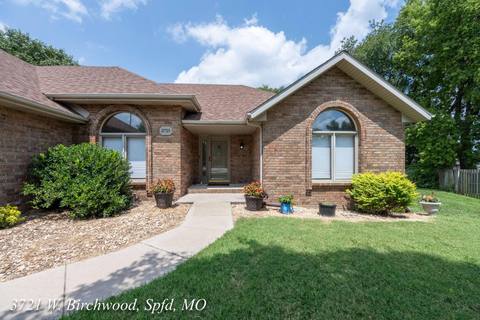 3721 W. Birchwood, Spfd, MO-5 at 3721 W Birchwood Court, Springfield, MO 65807