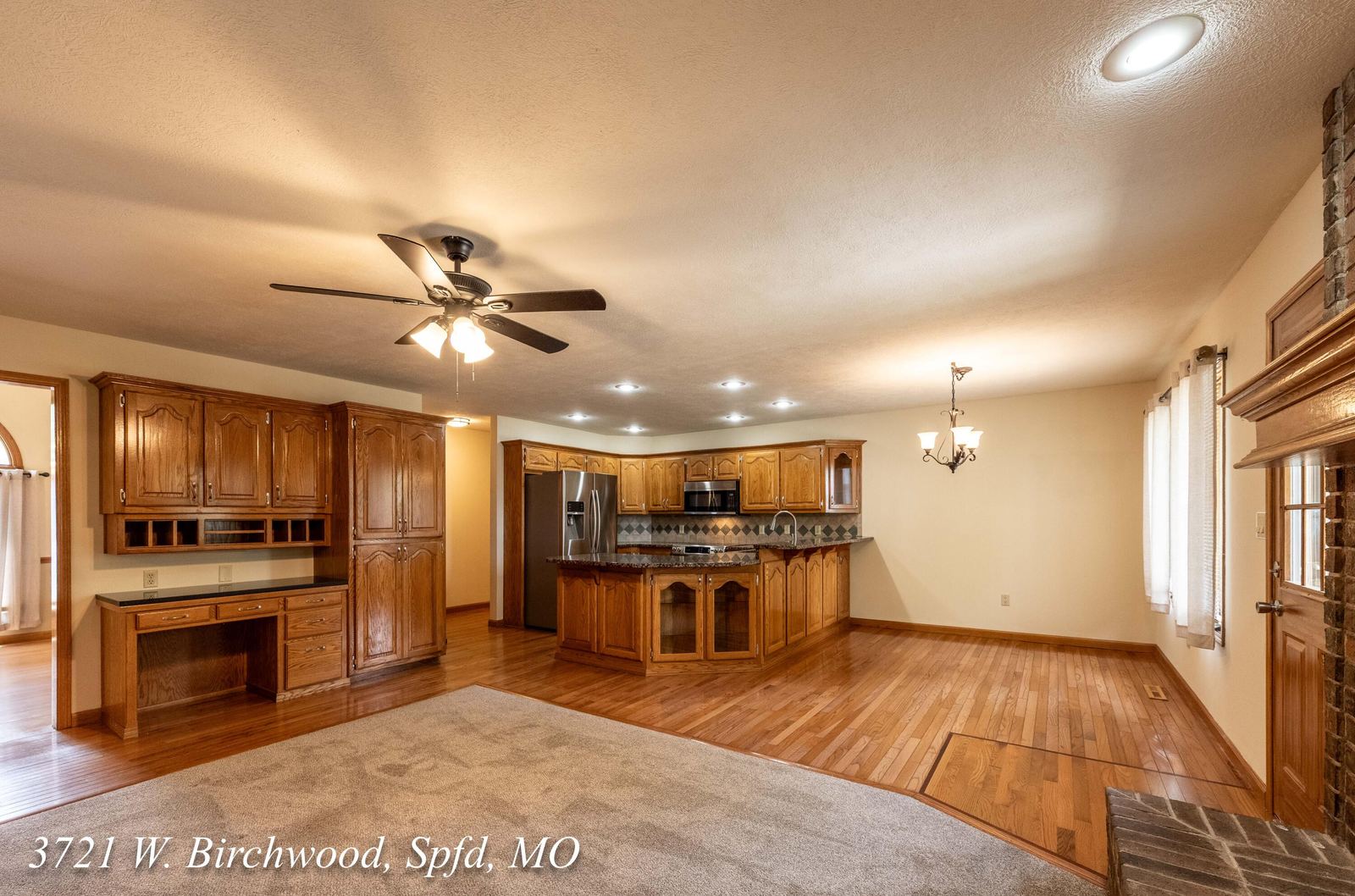 3721 W. Birchwood, Spfd, MO-19 at 3721 W Birchwood Court, Springfield, MO 65807