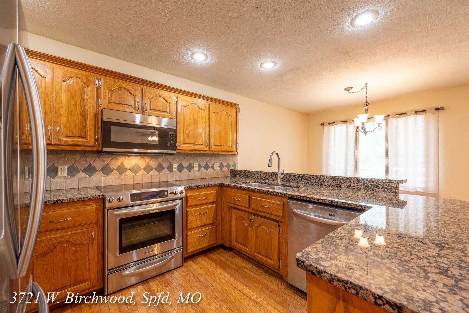 3721 W. Birchwood, Spfd, MO-25 at 3721 W Birchwood Court, Springfield, MO 65807