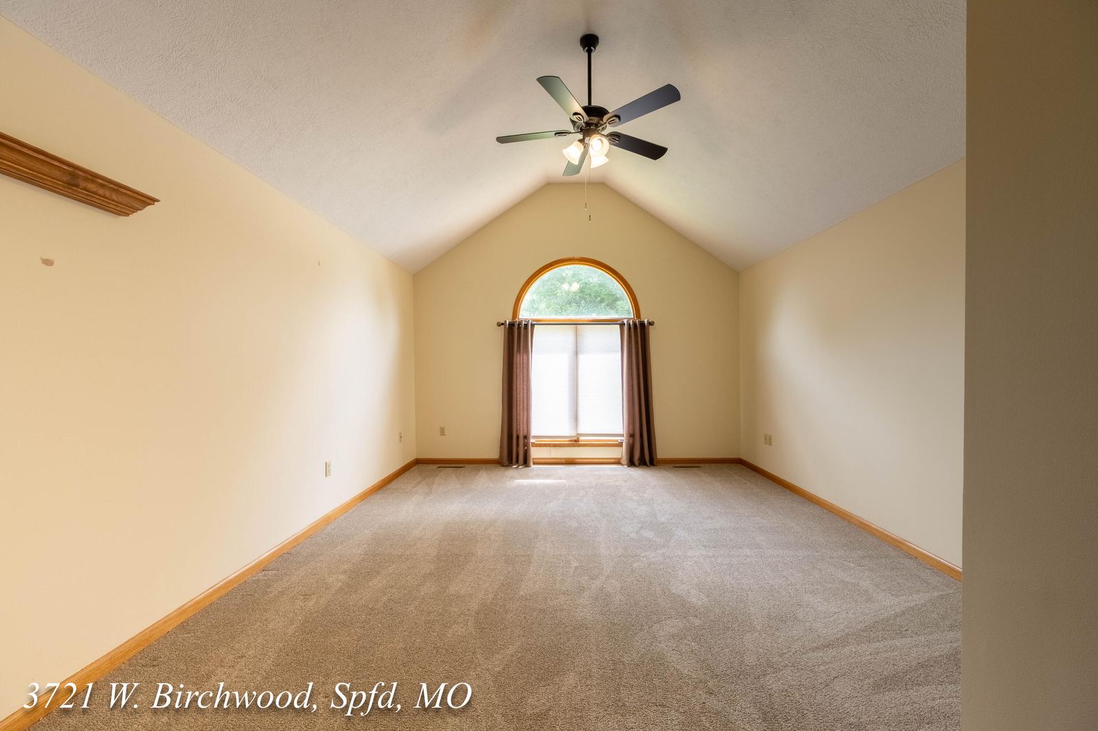 3721 W. Birchwood, Spfd, MO-33 at 3721 W Birchwood Court, Springfield, MO 65807