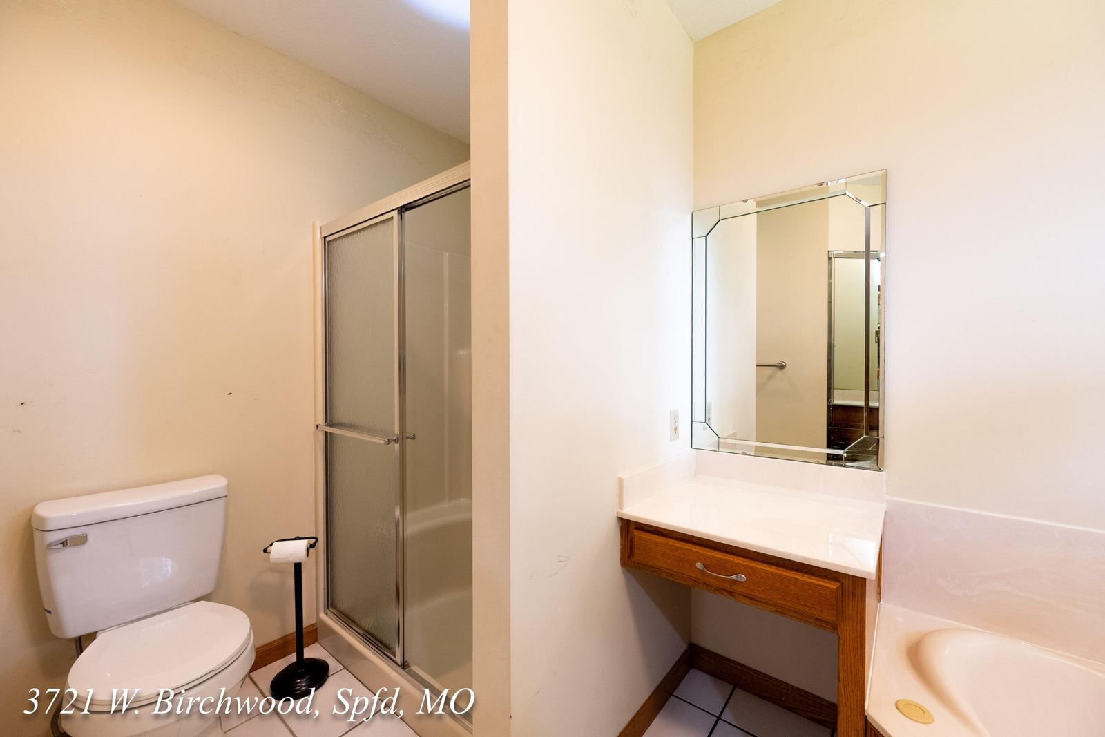 3721 W. Birchwood, Spfd, MO-39 at 3721 W Birchwood Court, Springfield, MO 65807