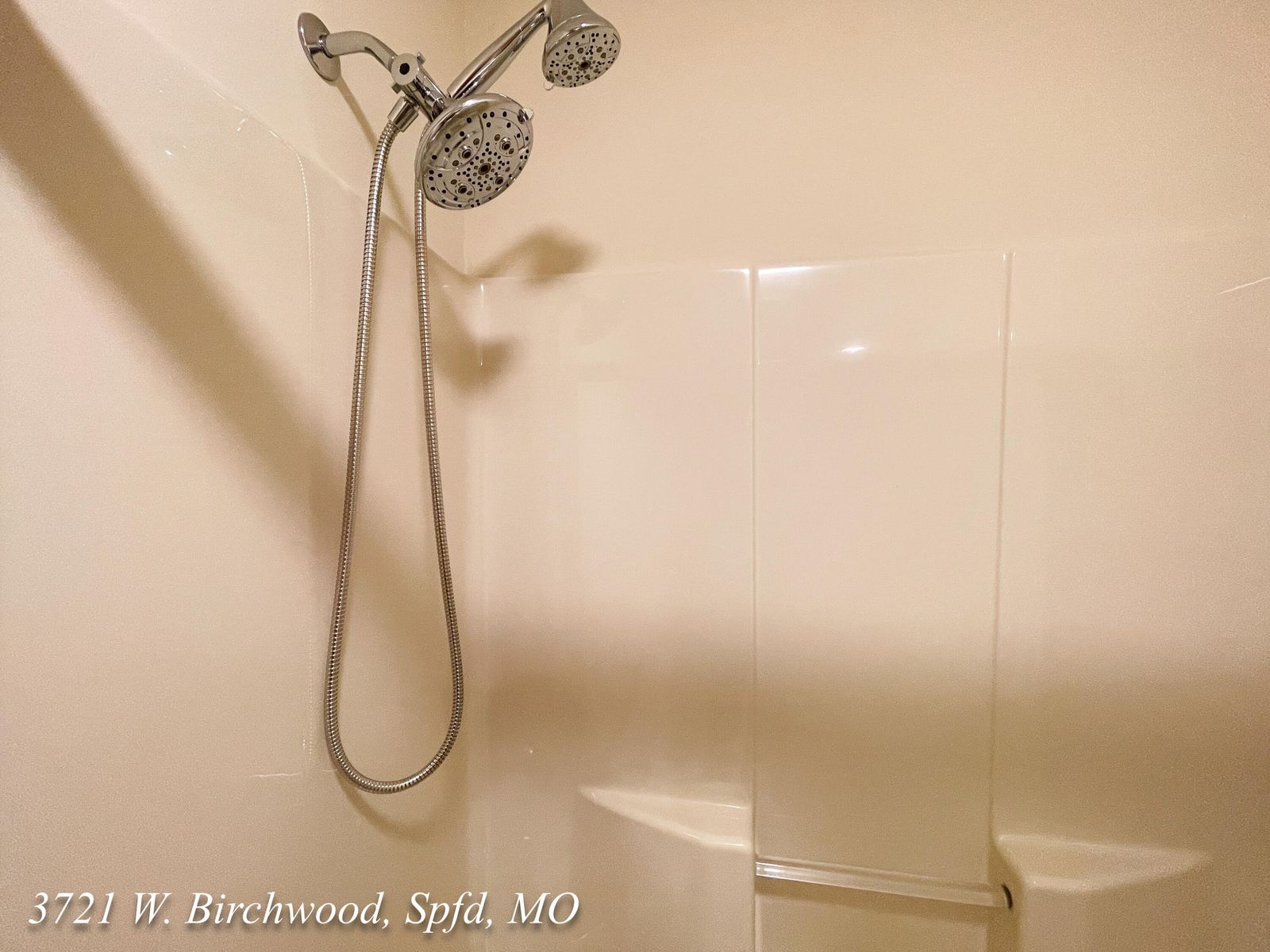 3721 W. Birchwood, Spfd, MO-48 at 3721 W Birchwood Court, Springfield, MO 65807