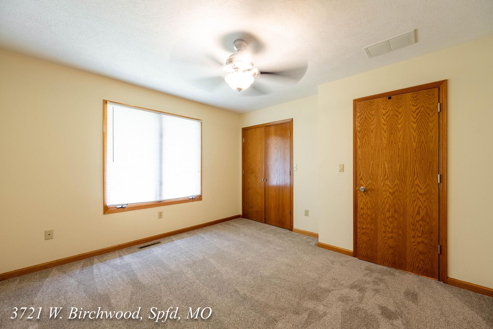 3721 W. Birchwood, Spfd, MO-50 at 3721 W Birchwood Court, Springfield, MO 65807