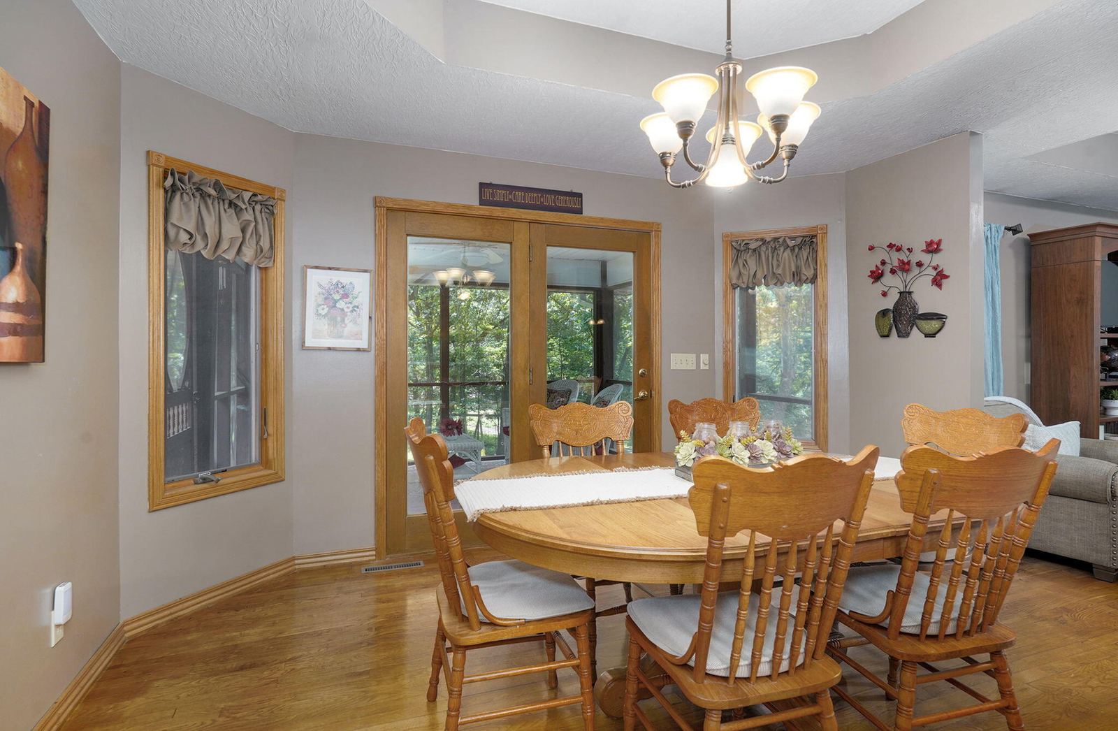 264 W Farm Rd 82-6 at 264 W Farm Road 82, Springfield, MO 65803