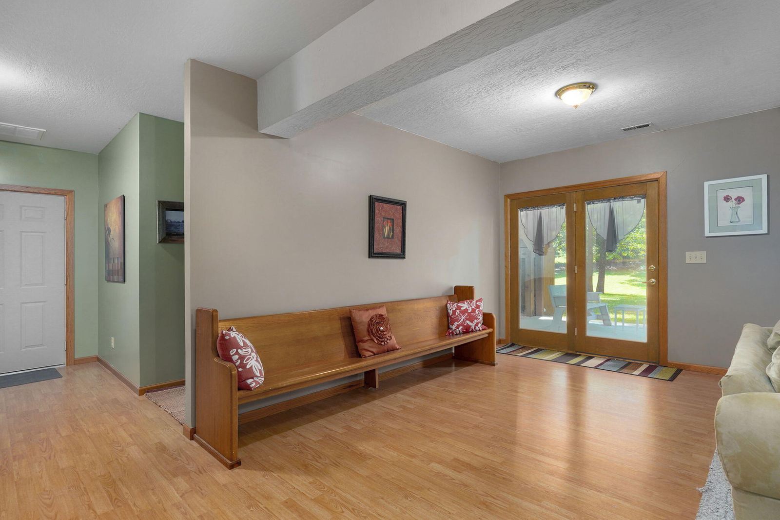264 W Farm Rd 82-27 at 264 W Farm Road 82, Springfield, MO 65803