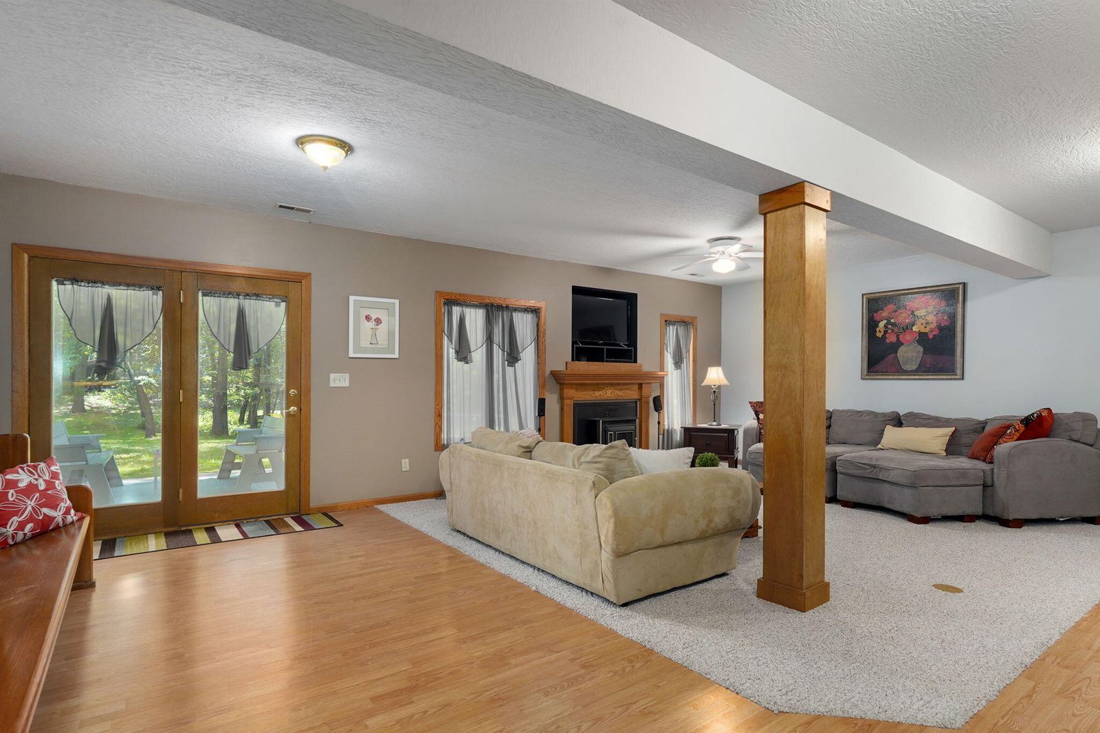 264 W Farm Rd 82-28 at 264 W Farm Road 82, Springfield, MO 65803
