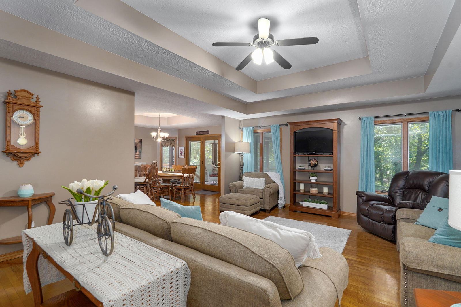 264 W Farm Rd 82-2 at 264 W Farm Road 82, Springfield, MO 65803