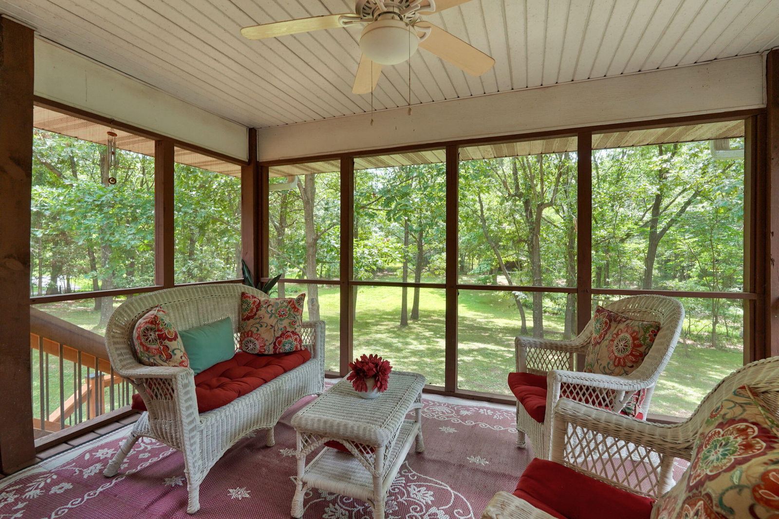 264 W Farm Rd 82-38 at 264 W Farm Road 82, Springfield, MO 65803