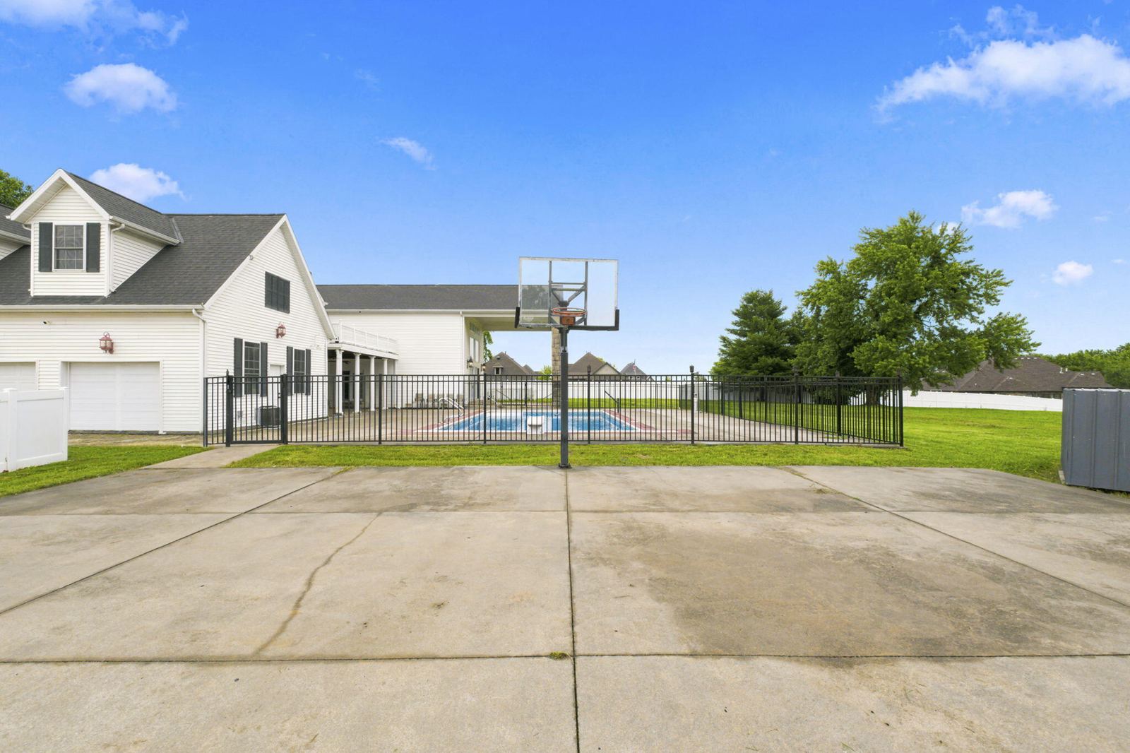 59-web-or-mls-DSC04901 at 1132 N Farm Road 185, Springfield, MO 65802