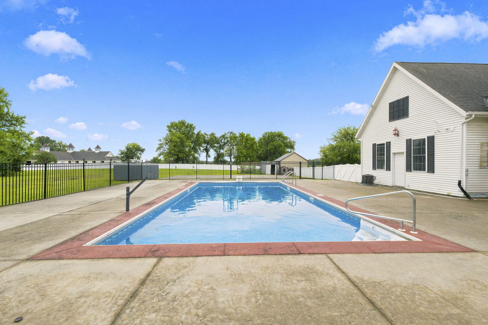 55-web-or-mls-DSC04897 at 1132 N Farm Road 185, Springfield, MO 65802