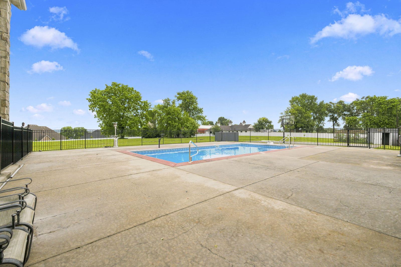 54-web-or-mls-DSC04896 at 1132 N Farm Road 185, Springfield, MO 65802