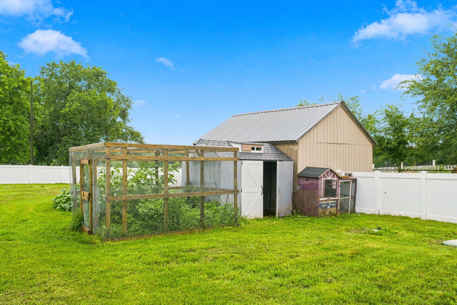 64-web-or-mls-DSC04902 at 1132 N Farm Road 185, Springfield, MO 65802