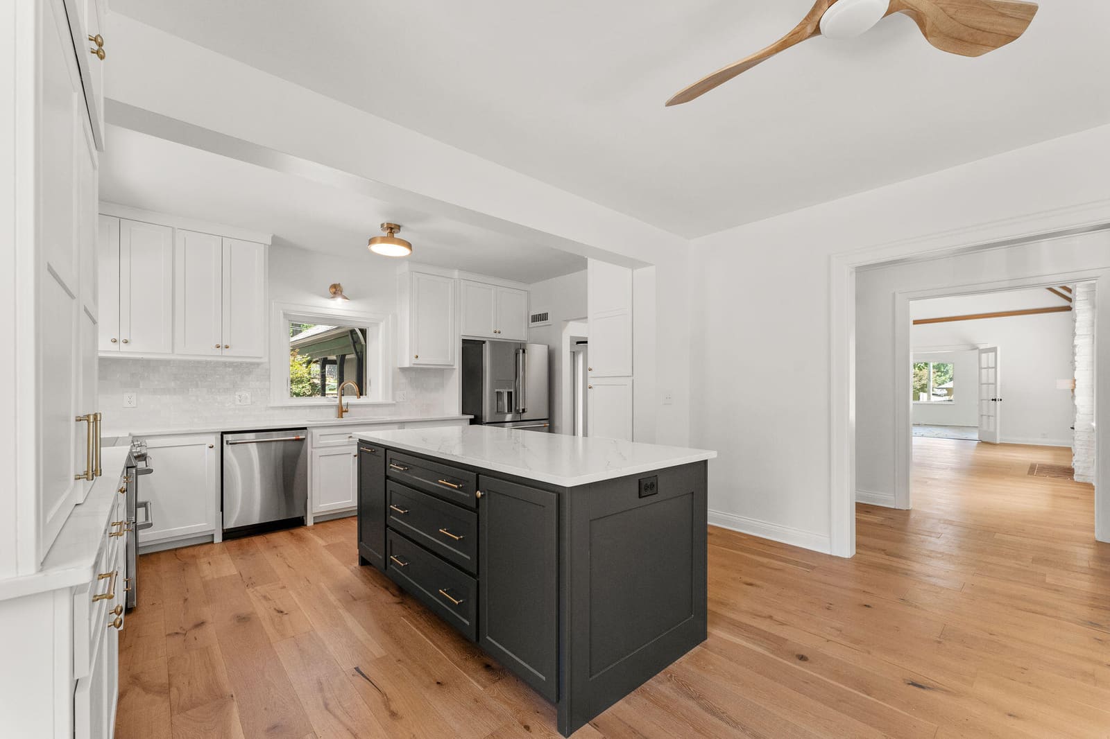 2244Edgewater-12 at 2244 S Edgewater Drive, Springfield, MO 65804