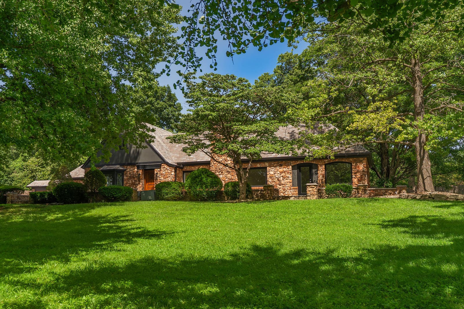 2244Edgewater-74 at 2244 S Edgewater Drive, Springfield, MO 65804
