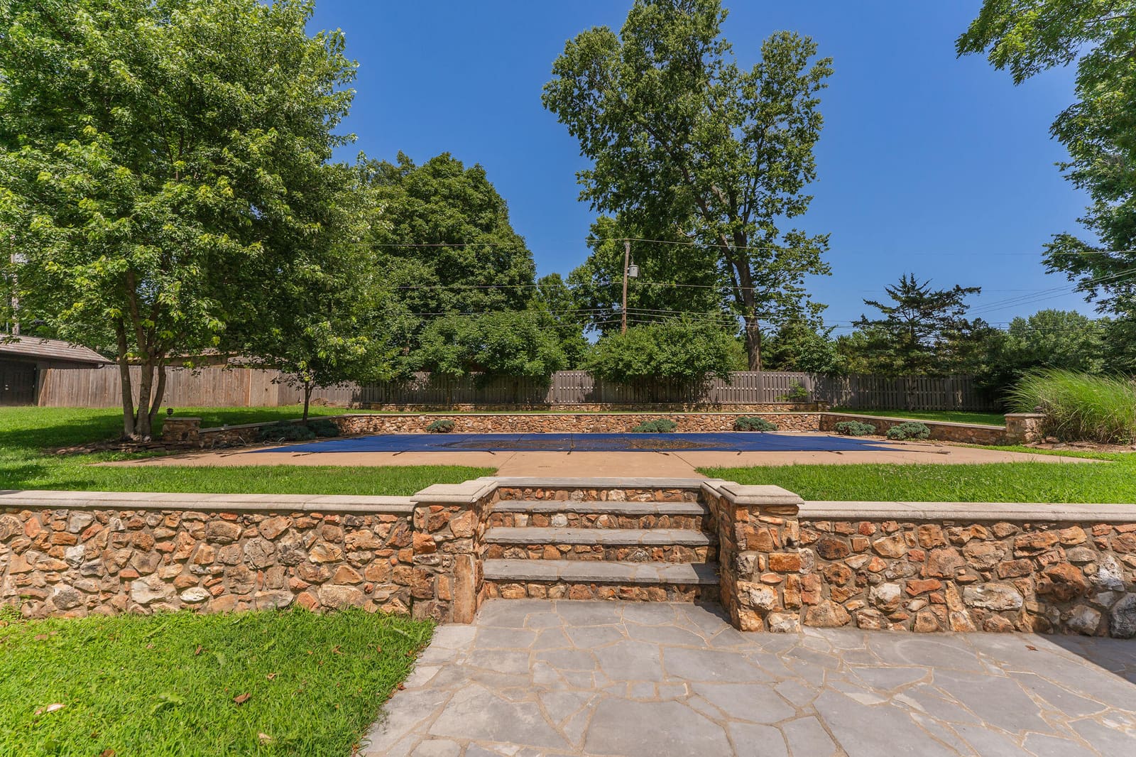 2244Edgewater-51 at 2244 S Edgewater Drive, Springfield, MO 65804