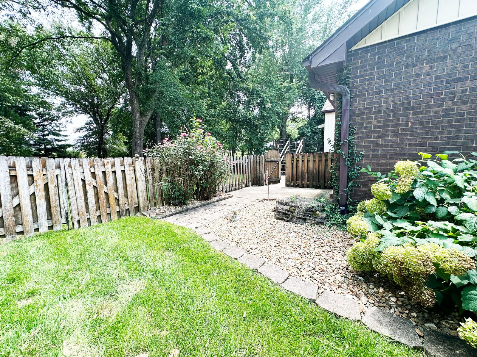 IMG_7522-a at 2550 E Sparkleberry Lane, Springfield, MO 65804