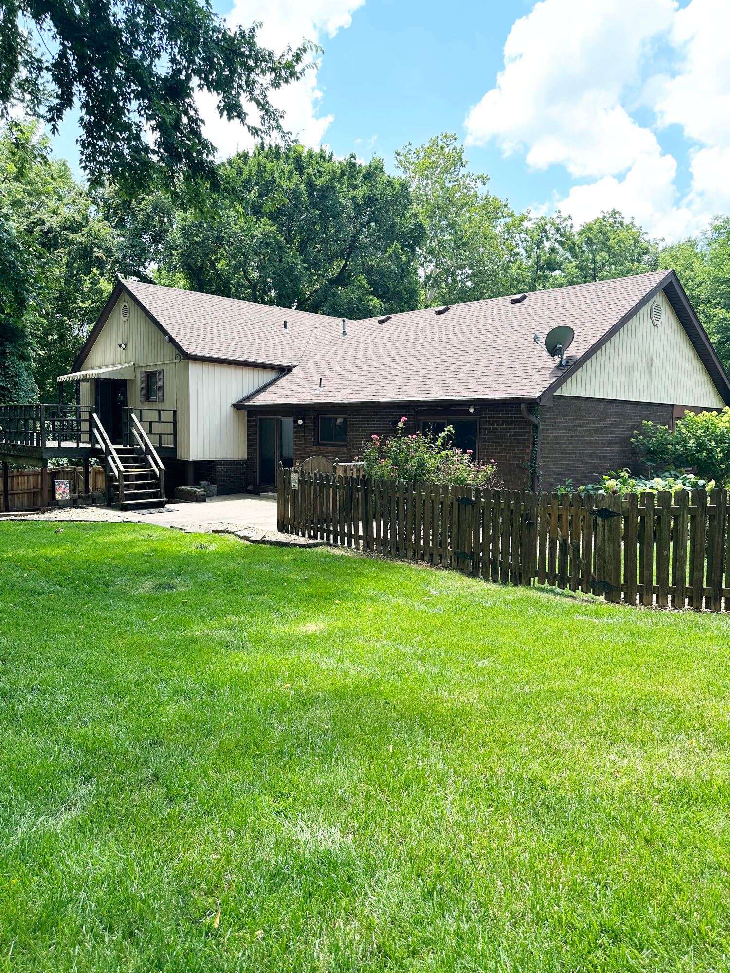 IMG_7517-a at 2550 E Sparkleberry Lane, Springfield, MO 65804