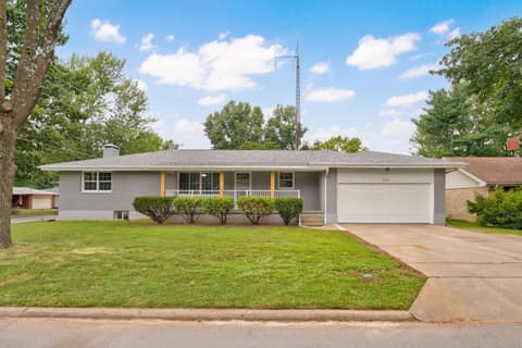 Front of 1963 S Westwood Avenue, Springfield, MO 65807