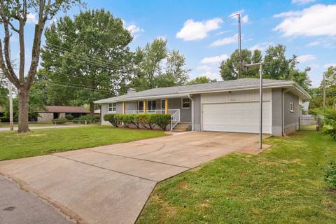 1963 S Westwood Ave-3 at 1963 S Westwood Avenue, Springfield, MO 65807