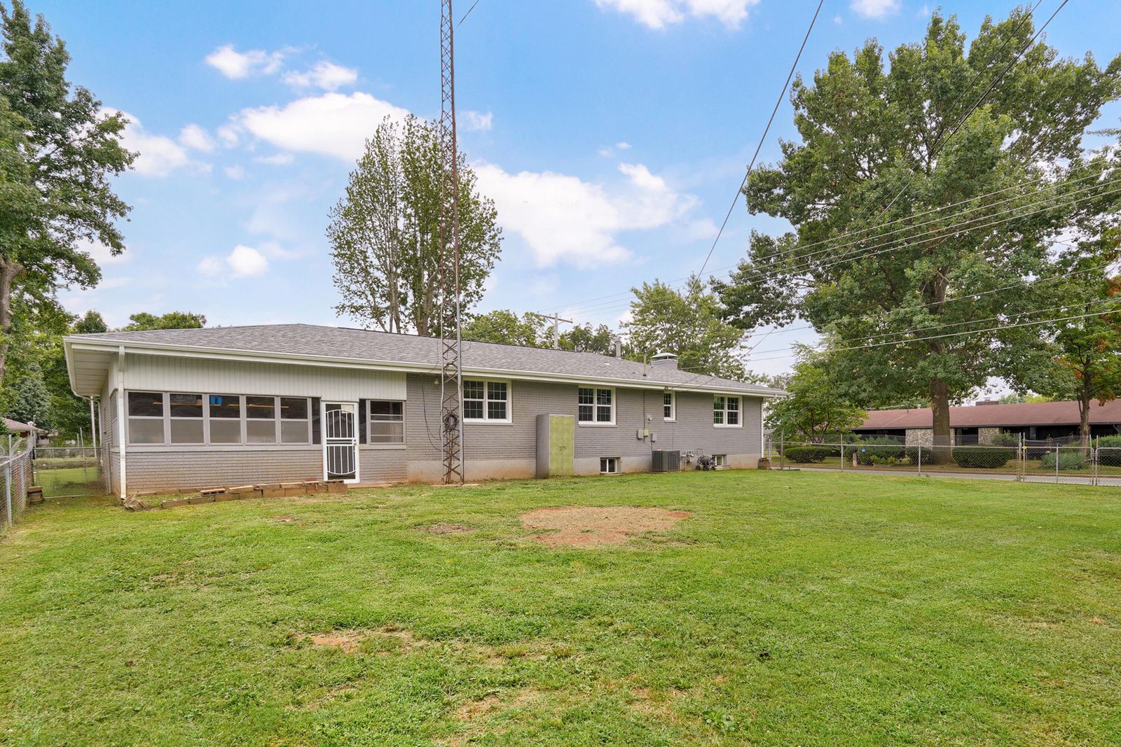 1963 S Westwood Ave-27 at 1963 S Westwood Avenue, Springfield, MO 65807
