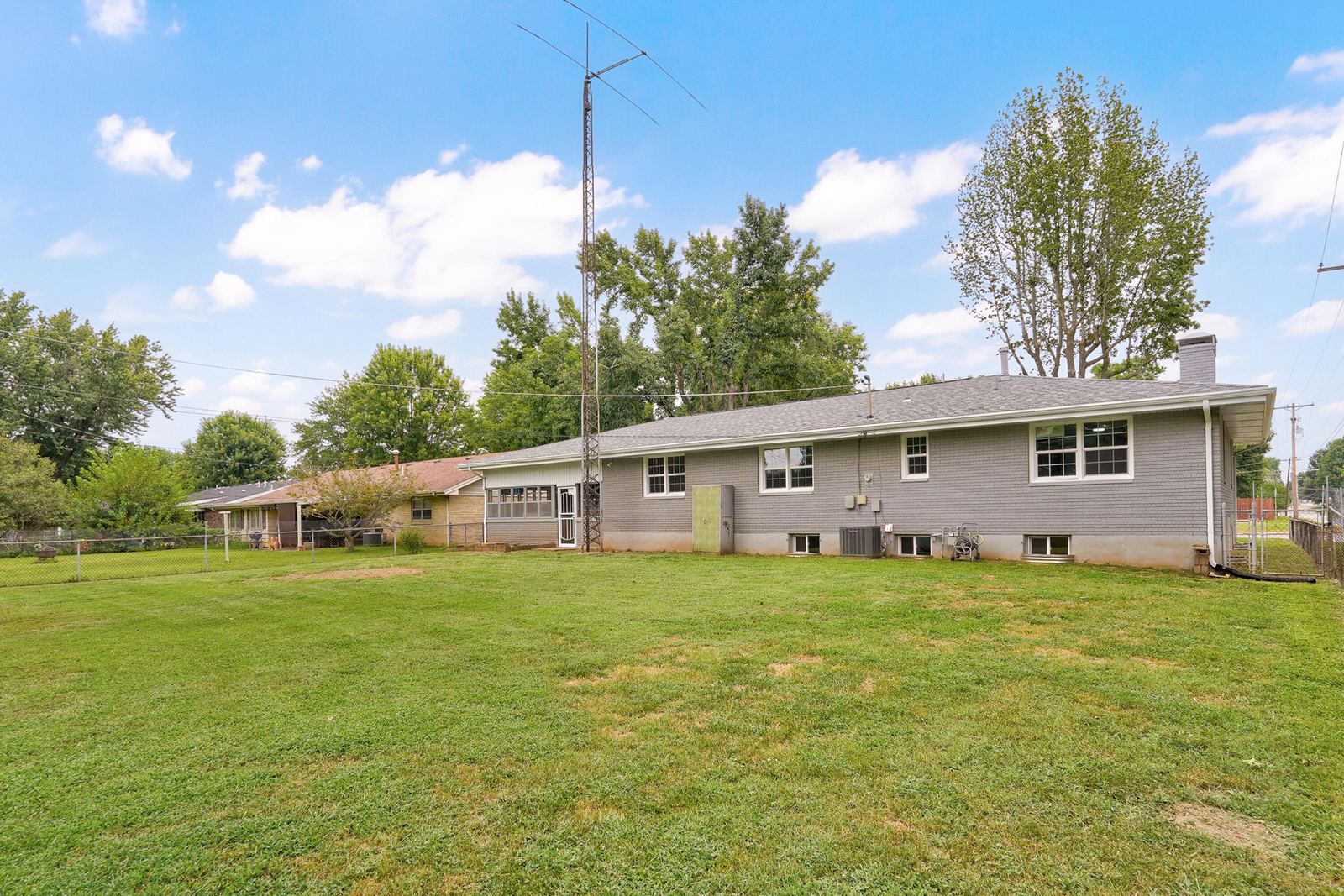 1963 S Westwood Ave-29 at 1963 S Westwood Avenue, Springfield, MO 65807
