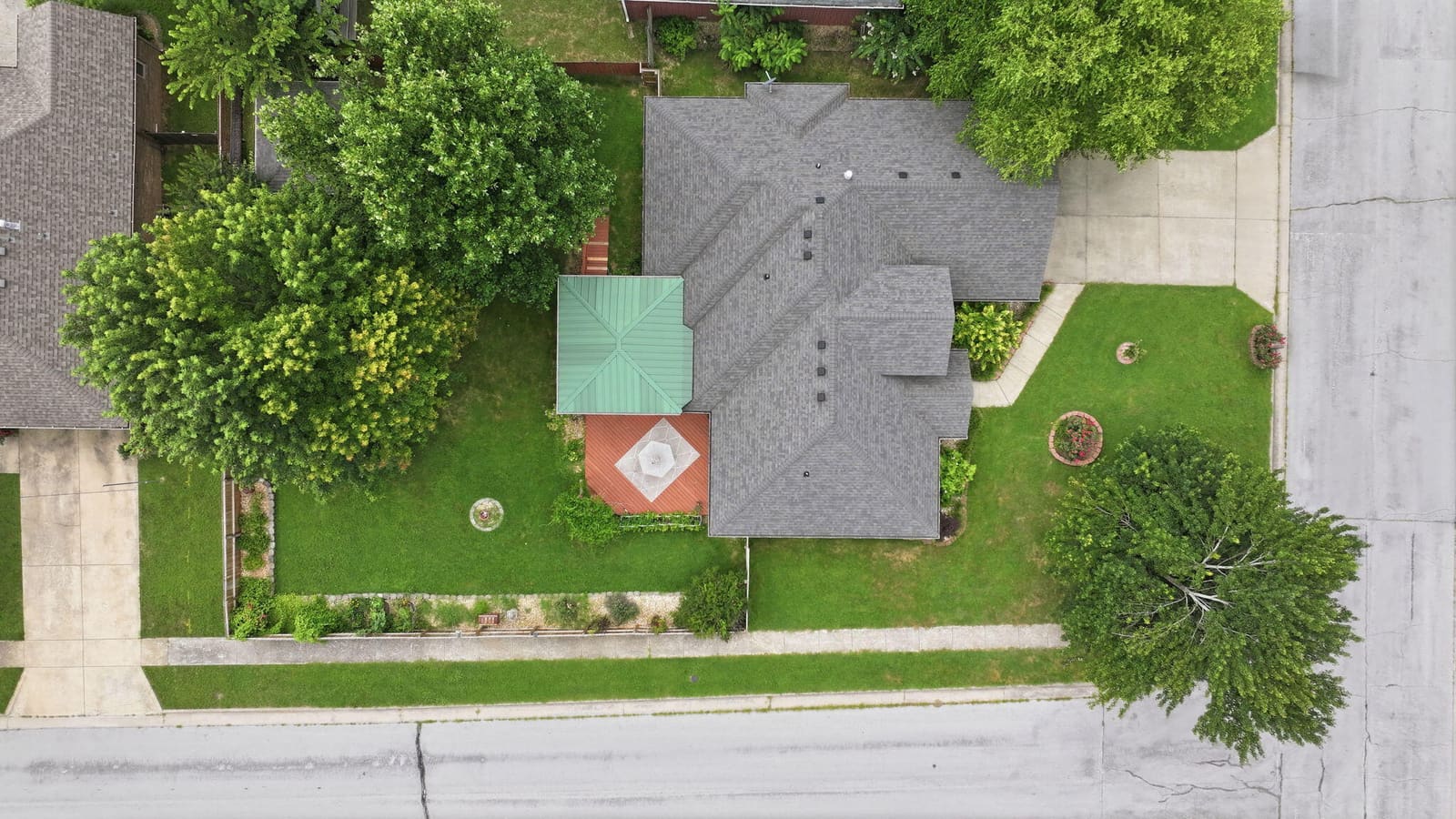 8-web-or-mls-drone top 1 at 5632 S Newton Avenue, Springfield, MO 65810