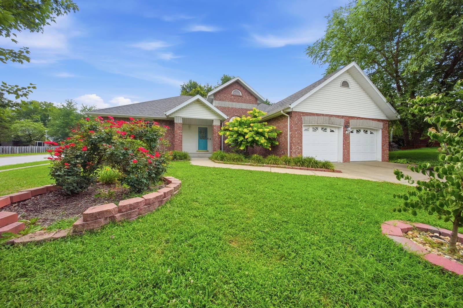 5-web-or-mls-front 2 at 5632 S Newton Avenue, Springfield, MO 65810