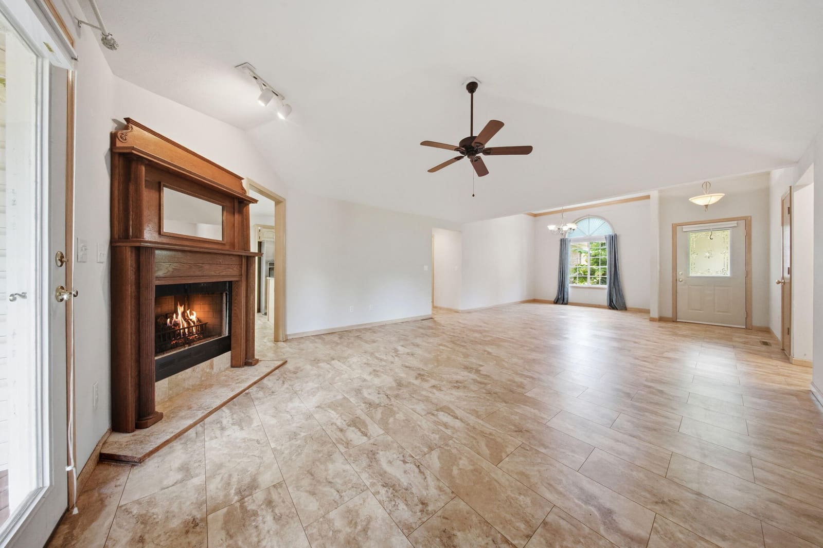 15-web-or-mls-living room 3 with firepla at 5632 S Newton Avenue, Springfield, MO 65810