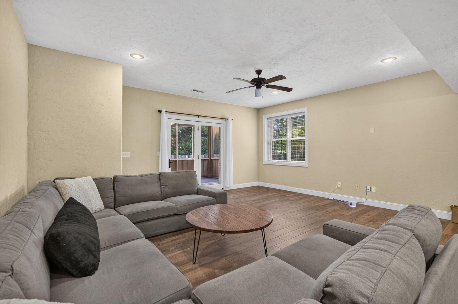44-web-or-mls-_DSC6546 (2) at 5079 E Farm Road 122, Springfield, MO 65802