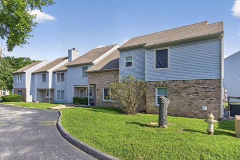 2-web-or-mls-HWJ00911 at 2700 S Ingram Mill Road Unit Apt 9, Springfield, MO 65804