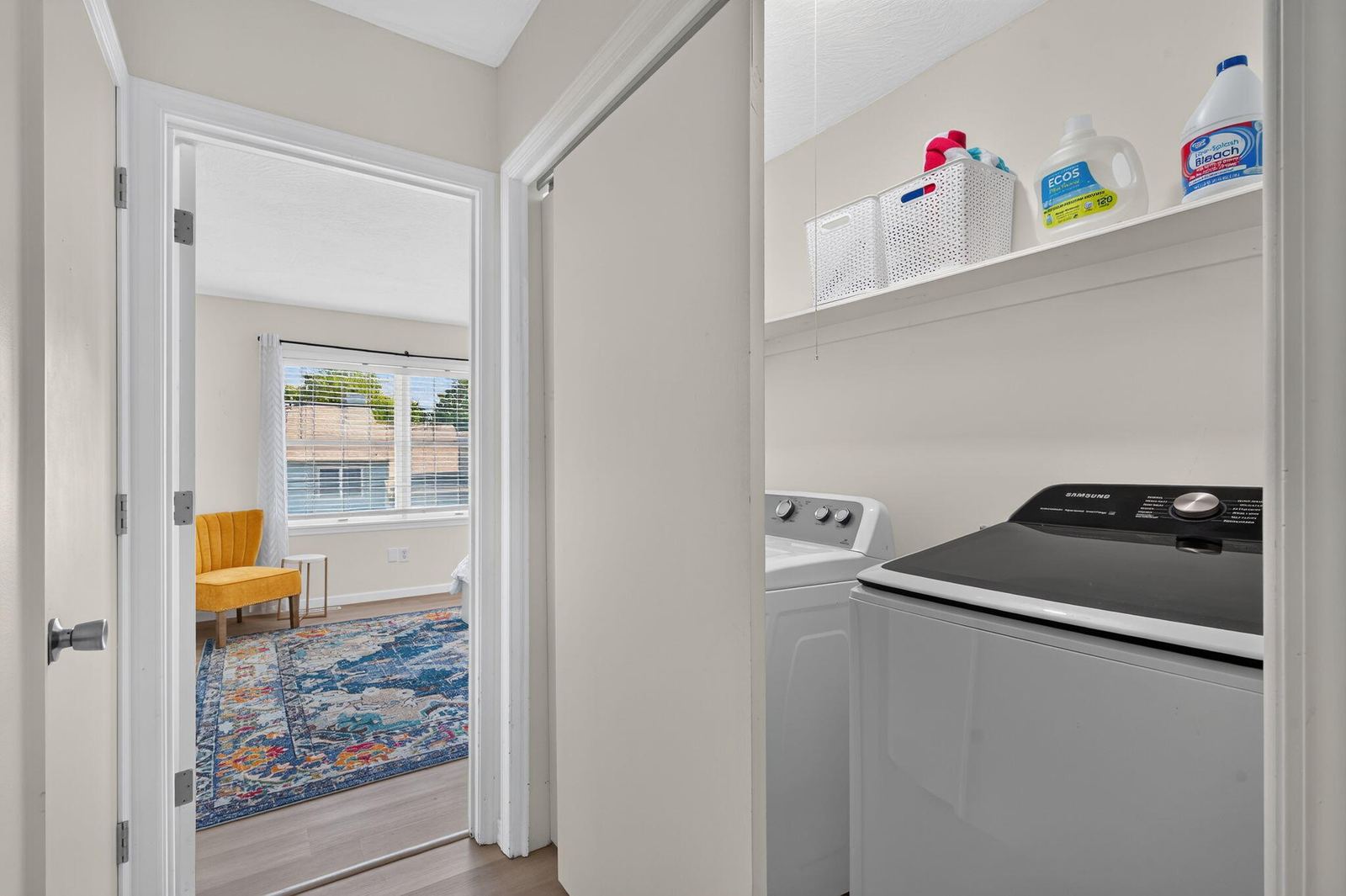 21-web-or-mls-HWJ00900 at 2700 S Ingram Mill Road Unit Apt 9, Springfield, MO 65804