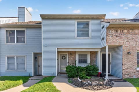 Front of 2700 S Ingram Mill Road Unit Apt 9, Springfield, MO 65804