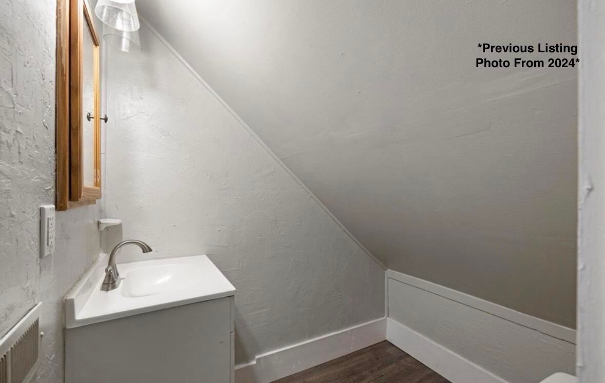 Upstairs Bathroom at 411 W Page Street, Springfield, MO 65806