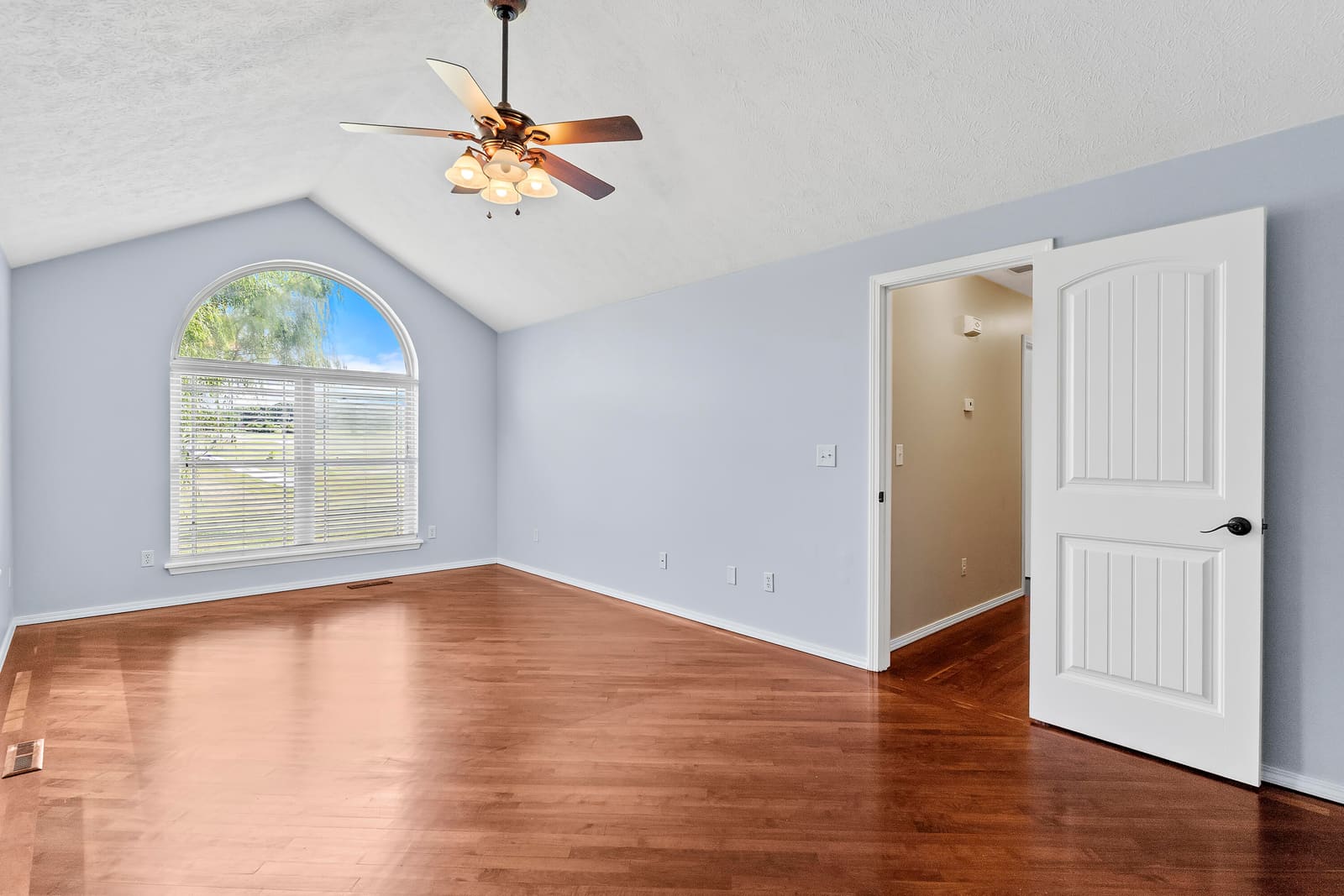 7103 W Farm Road 94-27 at 7103 W Farm Road 94, Springfield, MO 65803