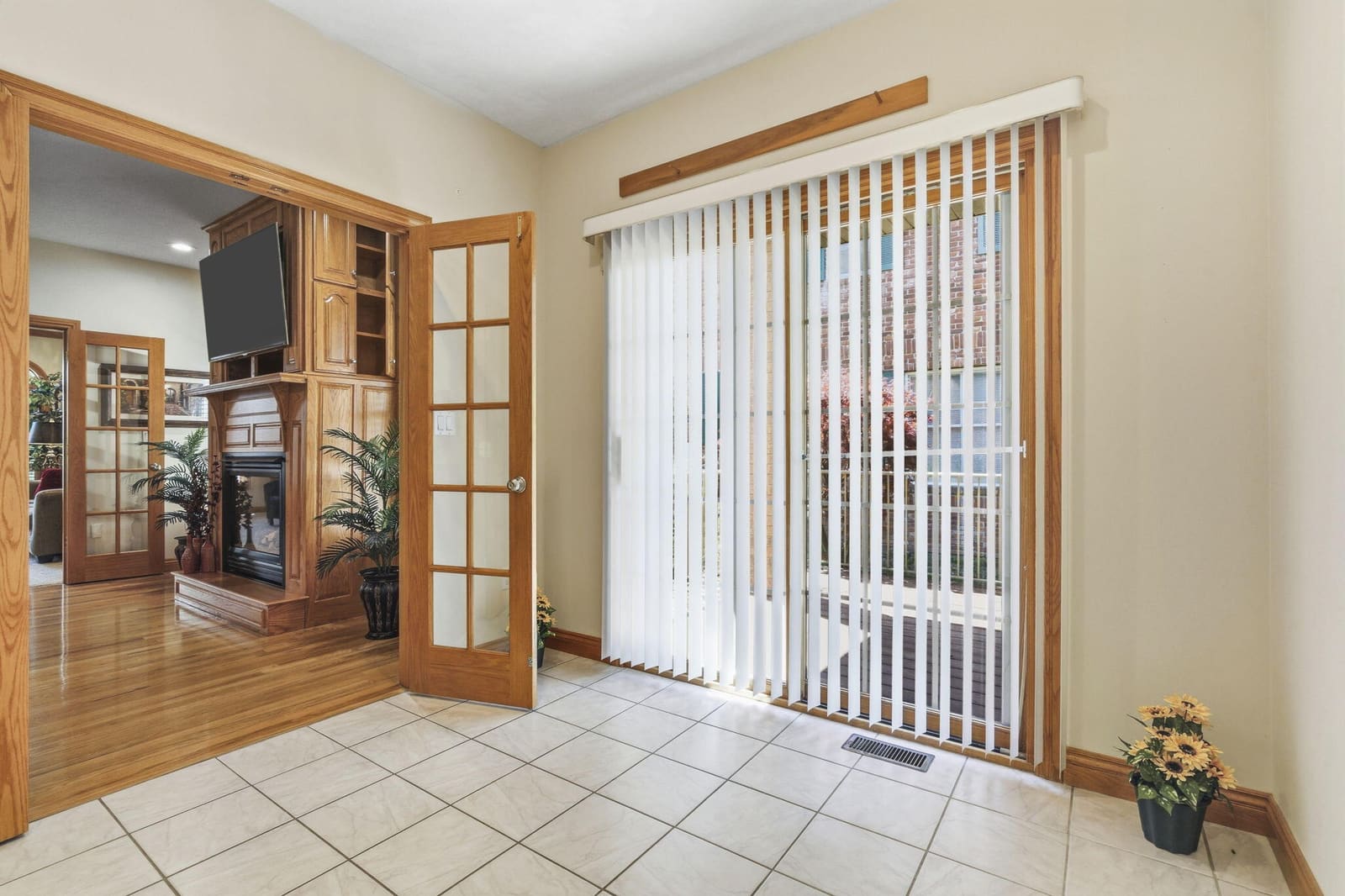 12-web-or-mls-DSC05795 at 2411 W Dearborn Street, Springfield, MO 65807