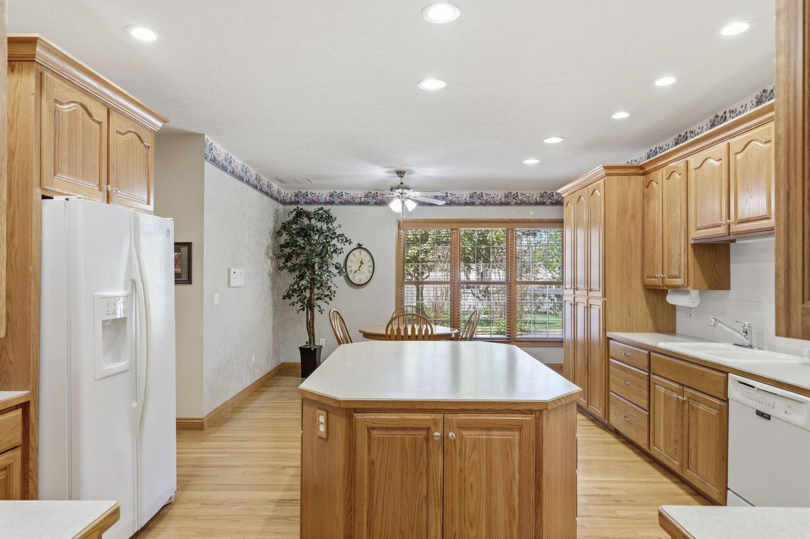 15-web-or-mls-DSC05834 at 2411 W Dearborn Street, Springfield, MO 65807