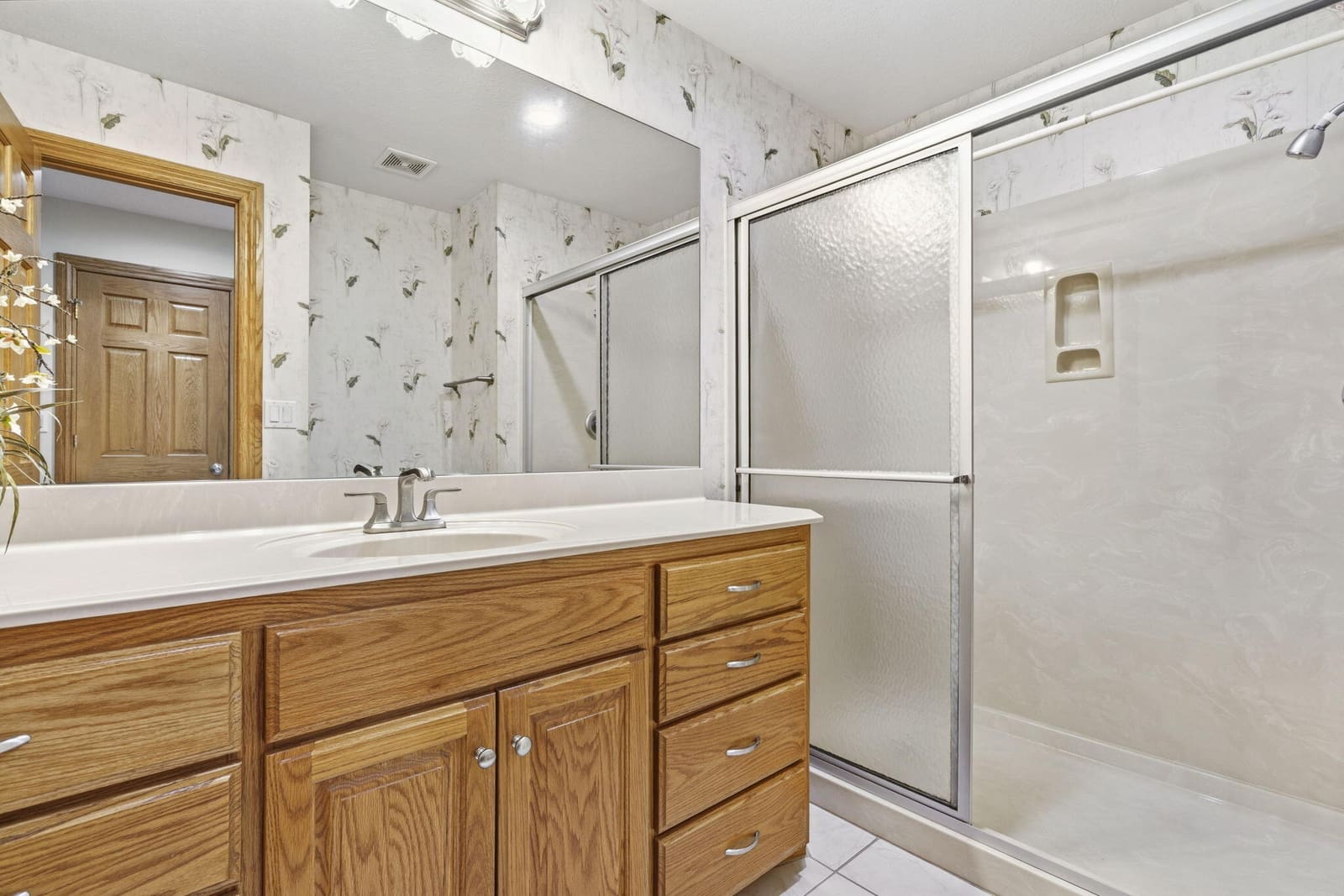 23-web-or-mls-DSC05810 at 2411 W Dearborn Street, Springfield, MO 65807