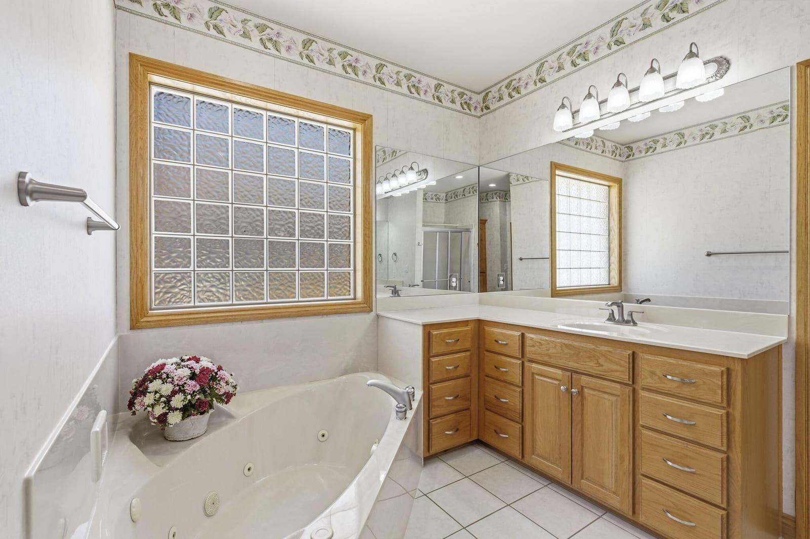 28-web-or-mls-DSC05885 at 2411 W Dearborn Street, Springfield, MO 65807